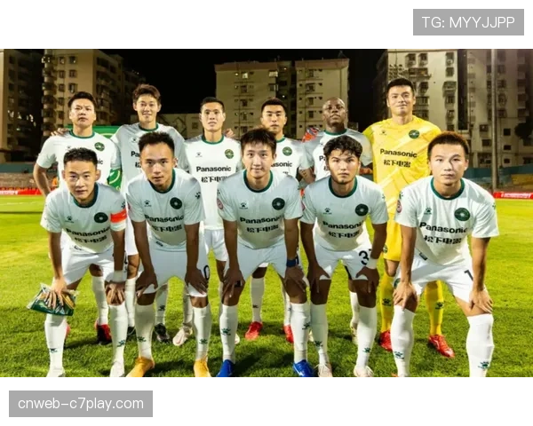 积分榜中游混战升级：第3至第7名分差仅12分，欧战资格竞争激烈